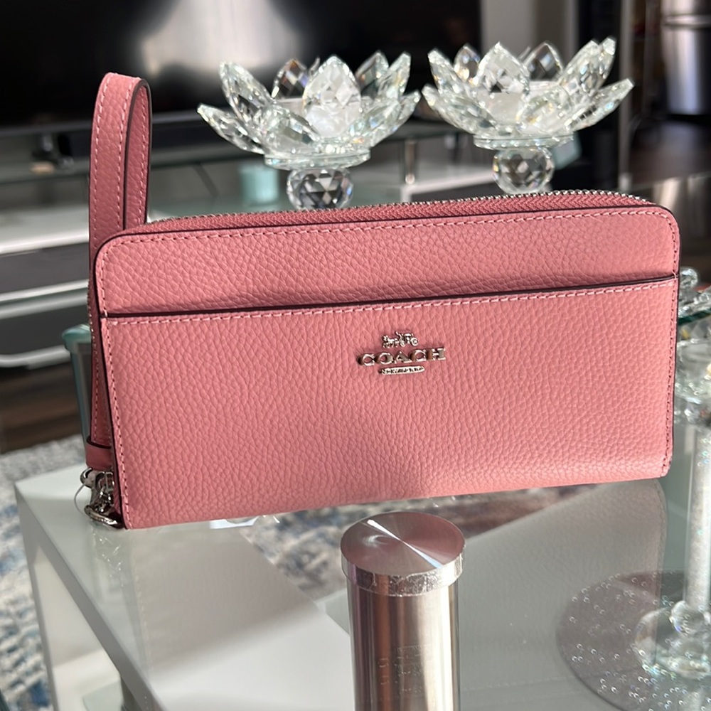 Coach Women's Pink Accordion Zip Wristlet Wallet